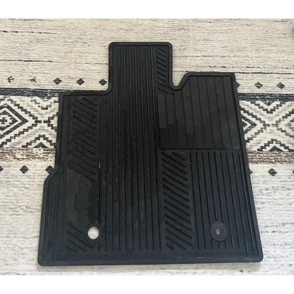 OEM 2010-2017 Genuine GM 4 Piece All Weather Floor Mats22832327 22832329